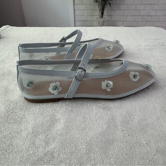 A NEW DAY Women’s Light Blue Everly Floral Mary Jane Flats - Picture 3 of 9